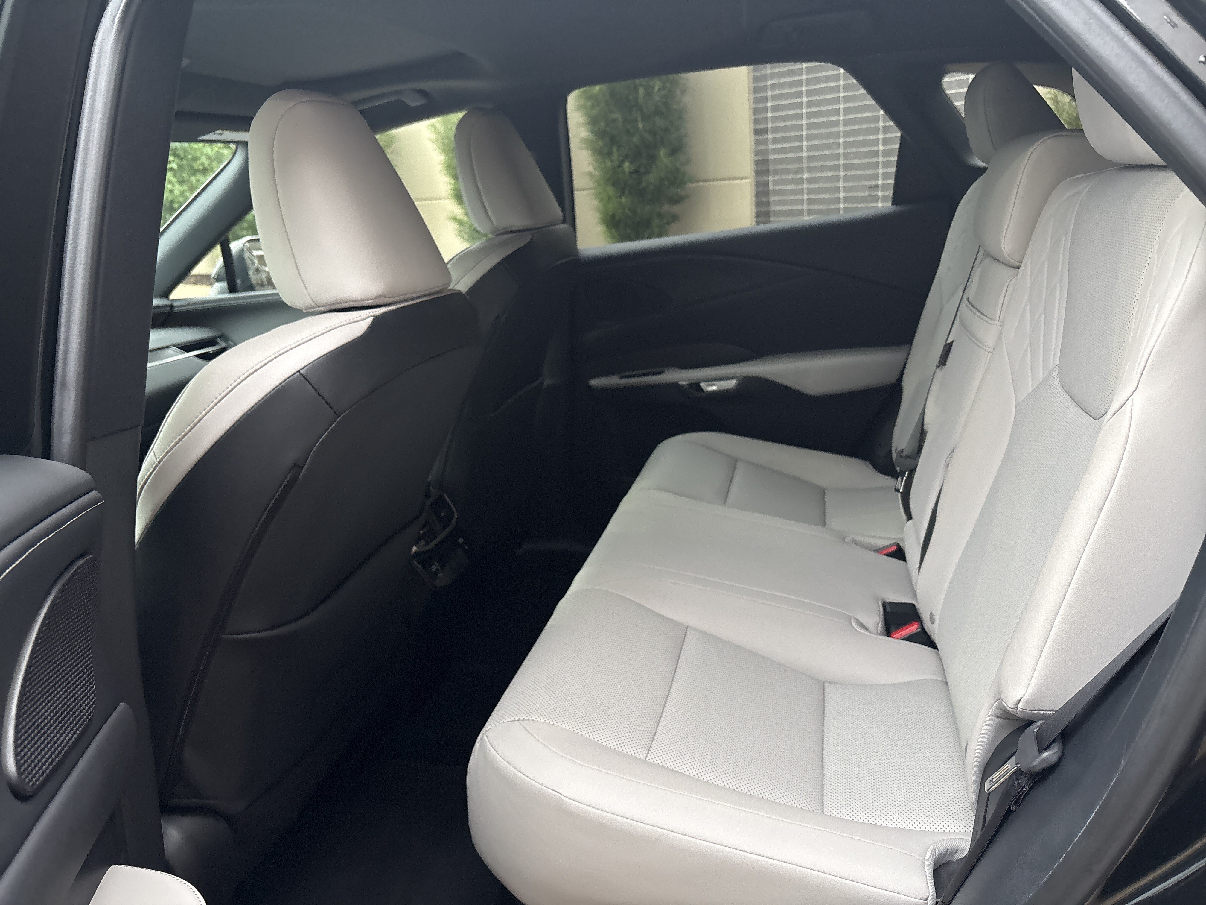 Used 2023 Lexus RX 350 Premium w/ Accessory Package (Z1) FWD image 31