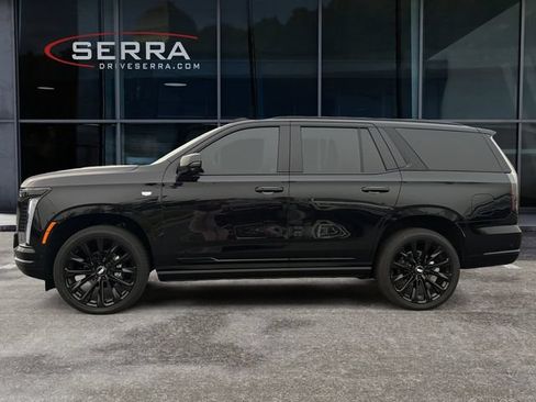 Used 2026 Cadillac Escalade Platinum Sport w/ LPO, ONYX Package AWD/4WD image 2