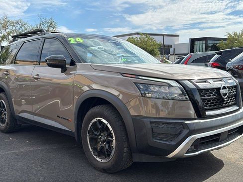 Used 2024 Nissan Pathfinder Rock Creek AWD/4WD image 1