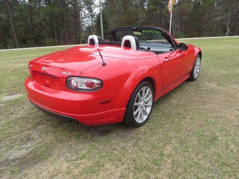 Used 2008 MAZDA MX-5 Miata Grand Touring w/ Premium Pkg image 6