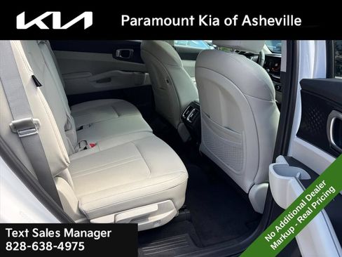 New 2026 Kia Sorento S w/ S Panoramic Sunroof Package FWD image 23