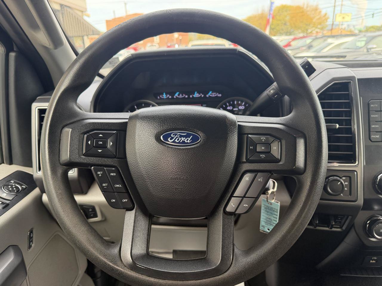 Used 2019 Ford F250 XLT AWD/4WD image 16