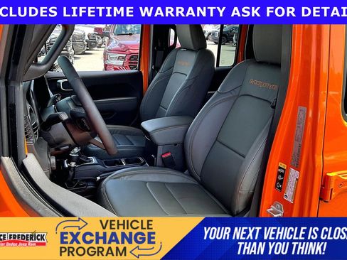 Used 2025 Jeep Gladiator Mojave image 20