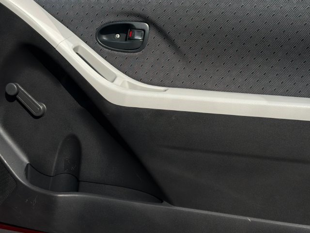 Used 2011 Toyota Yaris 2-Door Hatchback w/ Convenience Pkg FWD image 15
