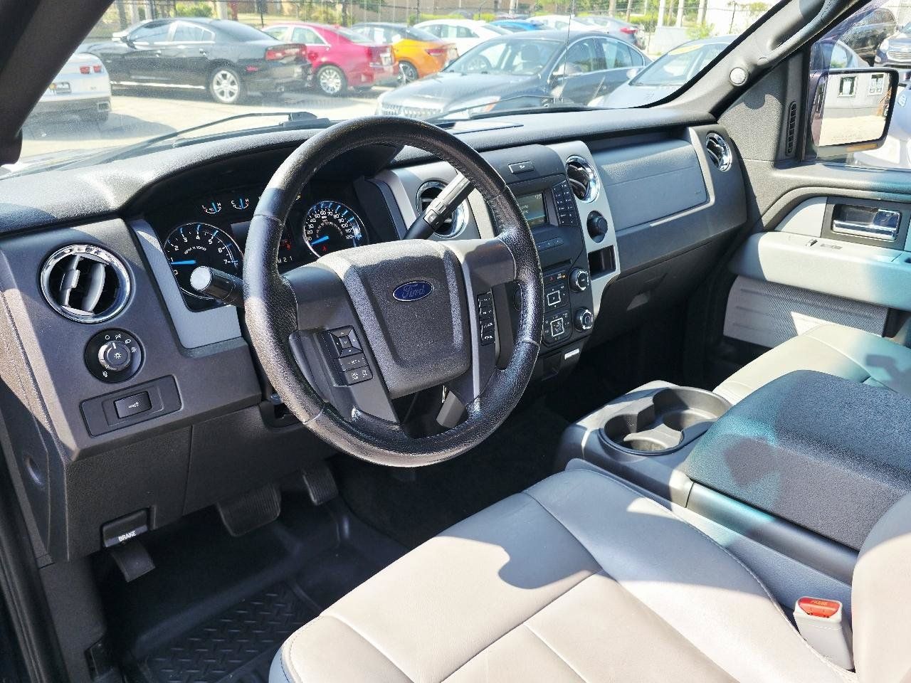 Used 2014 Ford F150 XLT w/ Equipment Group 302A Luxury AWD/4WD image 12