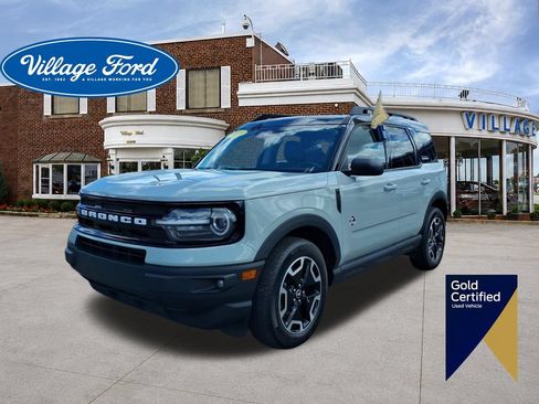 Used 2023 Ford Bronco Sport Outer Banks AWD/4WD image 1