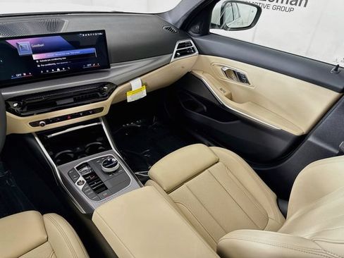 New 2026 BMW 330i xDrive Sedan w/ Premium Package AWD/4WD image 24