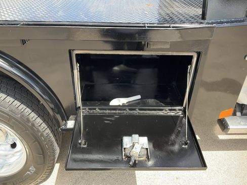 Used 2023 RAM 3500 Big Horn w/ Level 1 Equipment Group AWD/4WD image 21
