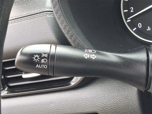 Used 2025 Nissan Sentra SV image 26