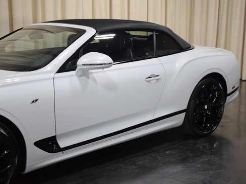 New 2024 Bentley Continental GT S image 16