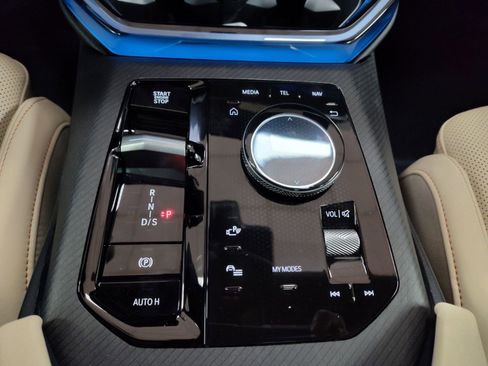 Used 2025 BMW X3 xDrive30i w/ M Sport Package image 18