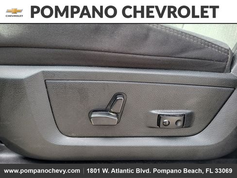 Used 2024 RAM 2500 Big Horn image 21