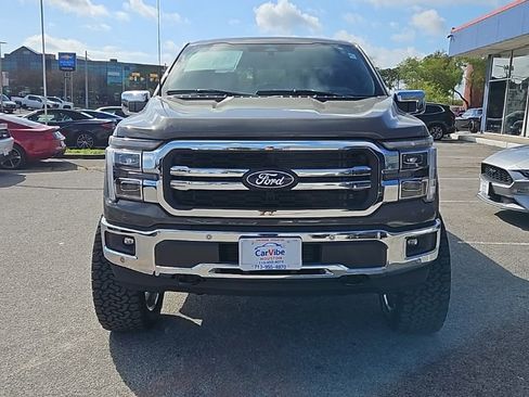 Used 2025 Ford F150 Lariat w/ Equipment Group 502A High AWD/4WD image 3