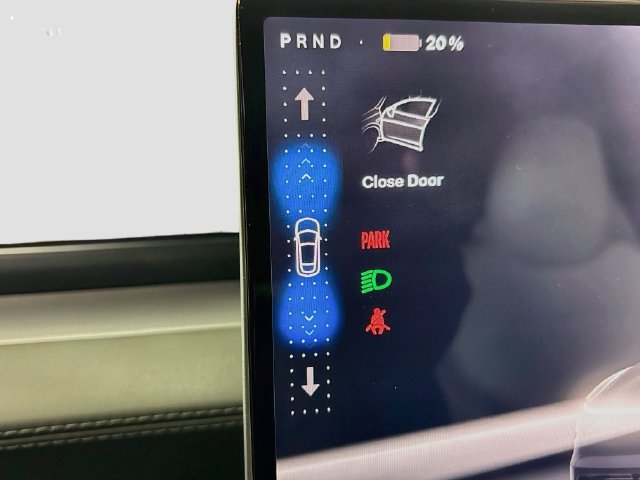 Used 2026 Tesla Model Y Long Range AWD/4WD image 16