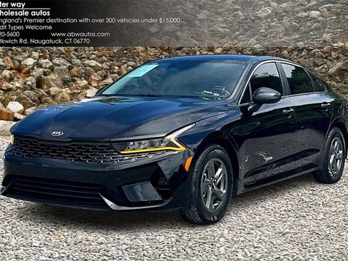 Used 2021 Kia K5 LXS image 1