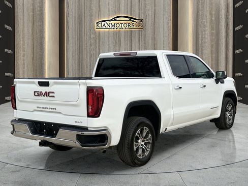 Used 2025 GMC Sierra 1500 SLT image 7
