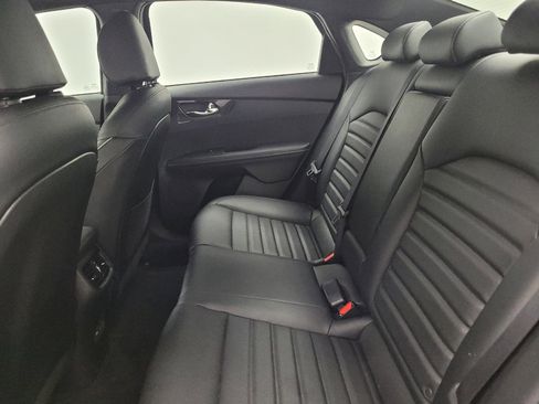 Used 2024 Kia Forte GT-Line w/ GT-Line Premium Package FWD image 18