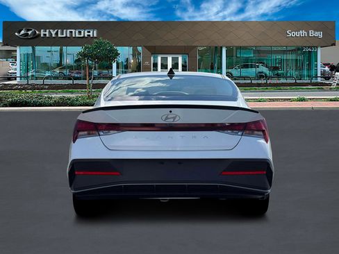 New 2026 Hyundai Elantra Sport image 6