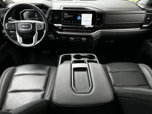 Used 2025 GMC Sierra 1500 SLT RWD image 12