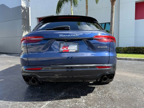 Used 2025 Maserati Grecale Modena image 20