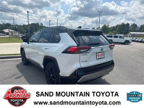 Used 2024 Toyota RAV4 XSE AWD/4WD image 5