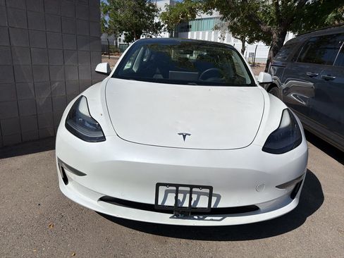 Used 2021 Tesla Model 3 Long Range AWD/4WD image 2