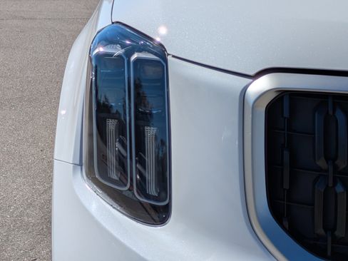 New 2025 Kia Telluride EX image 10