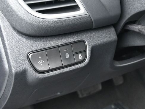 Used 2024 Kia Seltos EX image 14