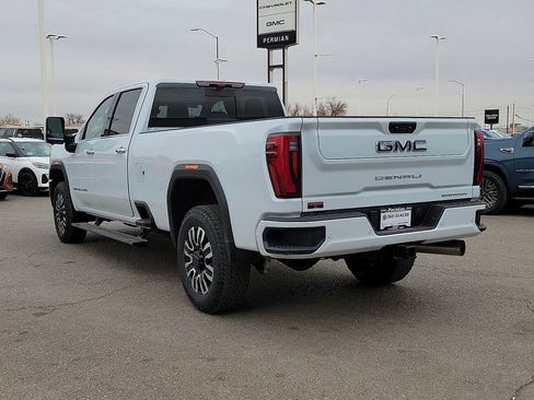 New 2026 GMC Sierra 3500 Denali Ultimate AWD/4WD image 7