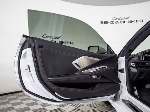 Used 2020 Chevrolet Corvette Stingray Premium Conv w/ 3LT Preferred Equipment Group image 15