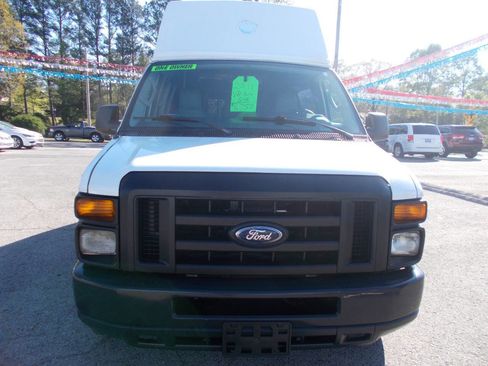 Used 2011 Ford E-150 and Econoline 150 w/ PWR Group image 2