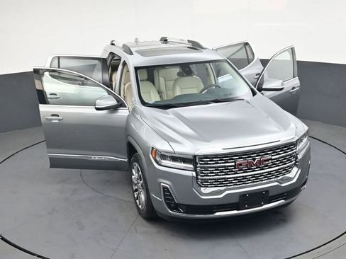 Used 2023 GMC Acadia Denali AWD/4WD image 39
