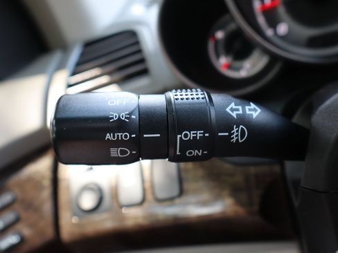 Used 2012 Acura MDX AWD/4WD image 32