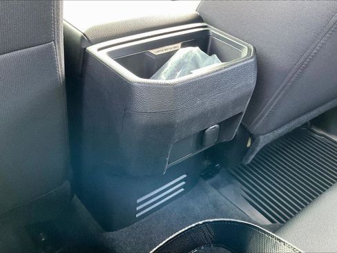 Certified 2024 Toyota Tacoma SR5 image 32