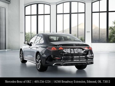 Used 2025 Mercedes-Benz E 350 Sedan image 27