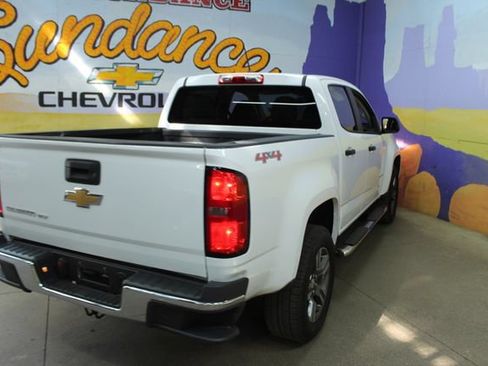 Used 2020 Chevrolet Colorado W/T w/ WT Convenience Package AWD/4WD image 8