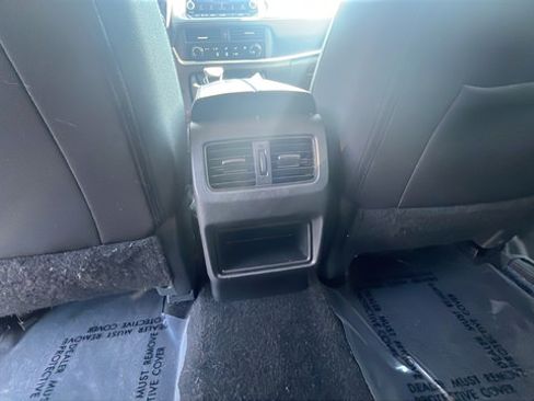 Used 2023 Nissan Rogue S AWD/4WD image 22