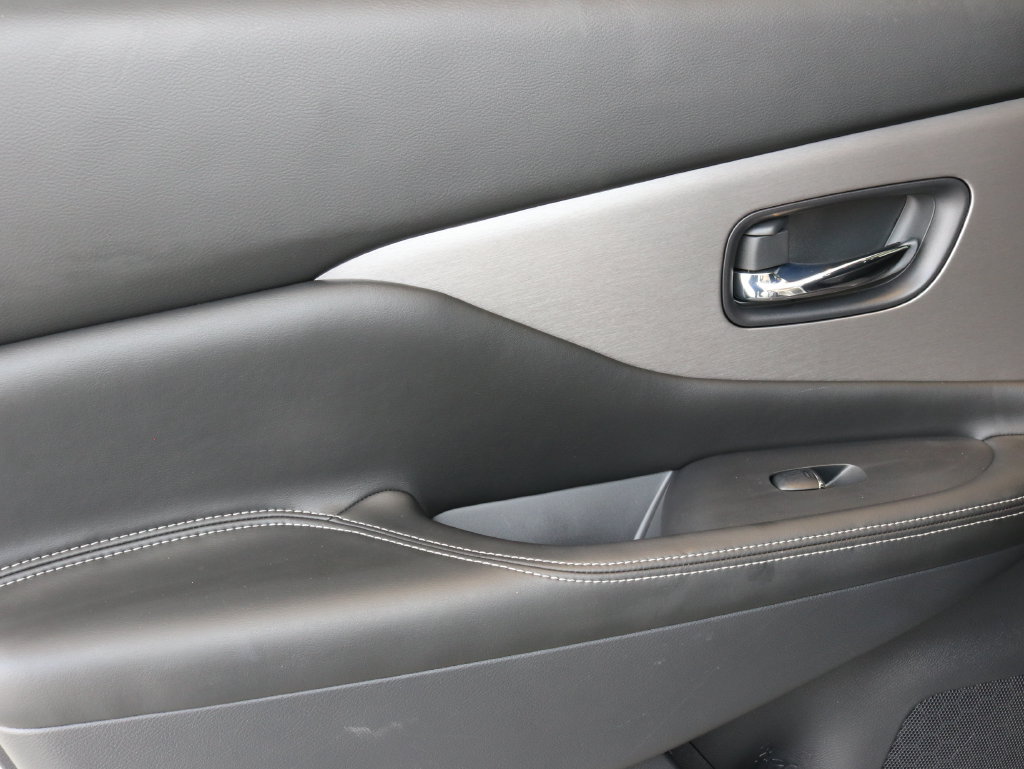 Used 2020 Nissan Murano SL w/ Moonroof Package AWD/4WD image 31