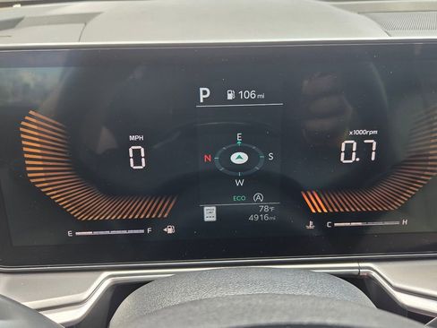 Used 2025 Kia Sorento S AWD/4WD image 17