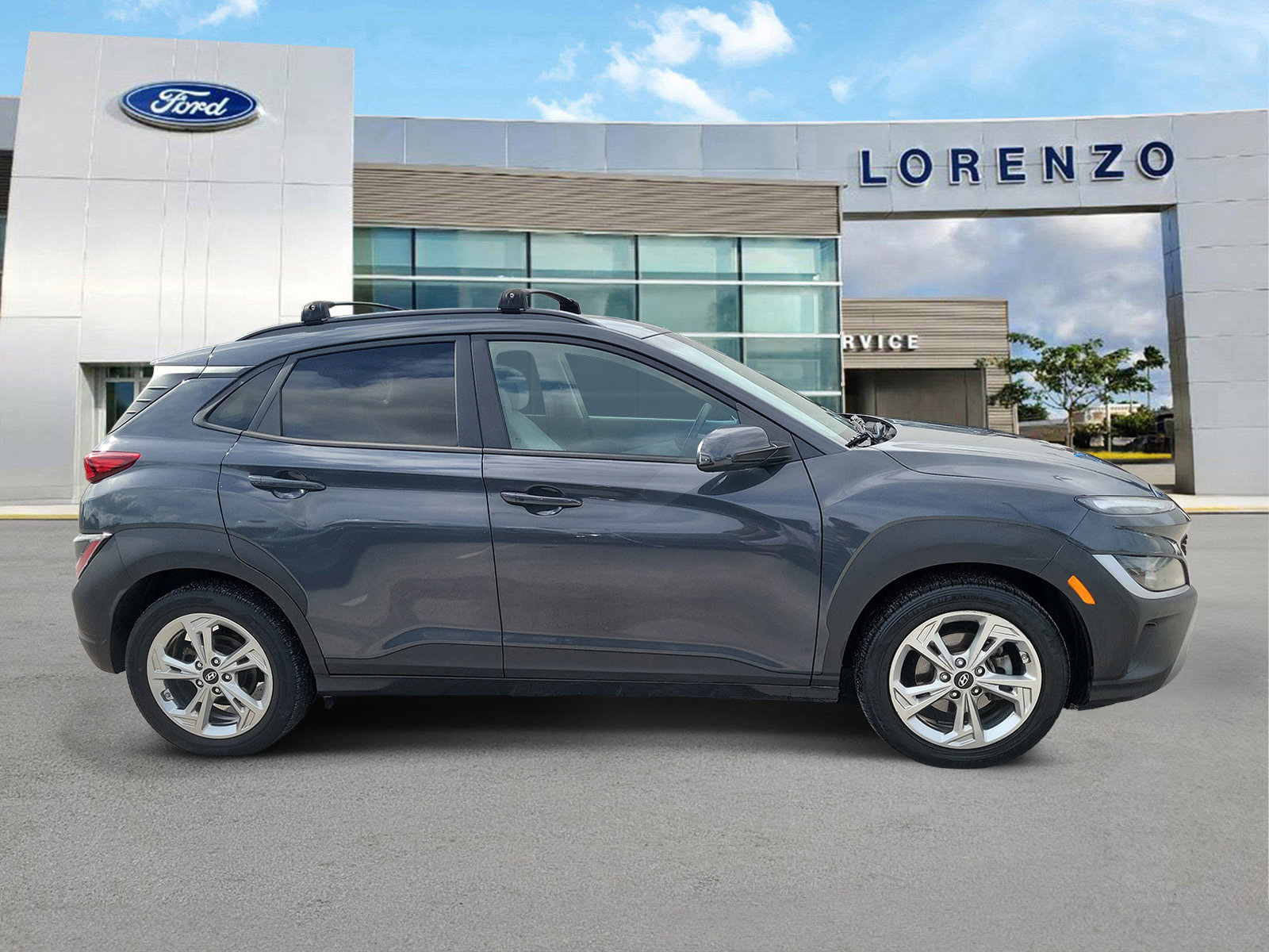 Used 2023 Hyundai Kona SEL FWD image 4