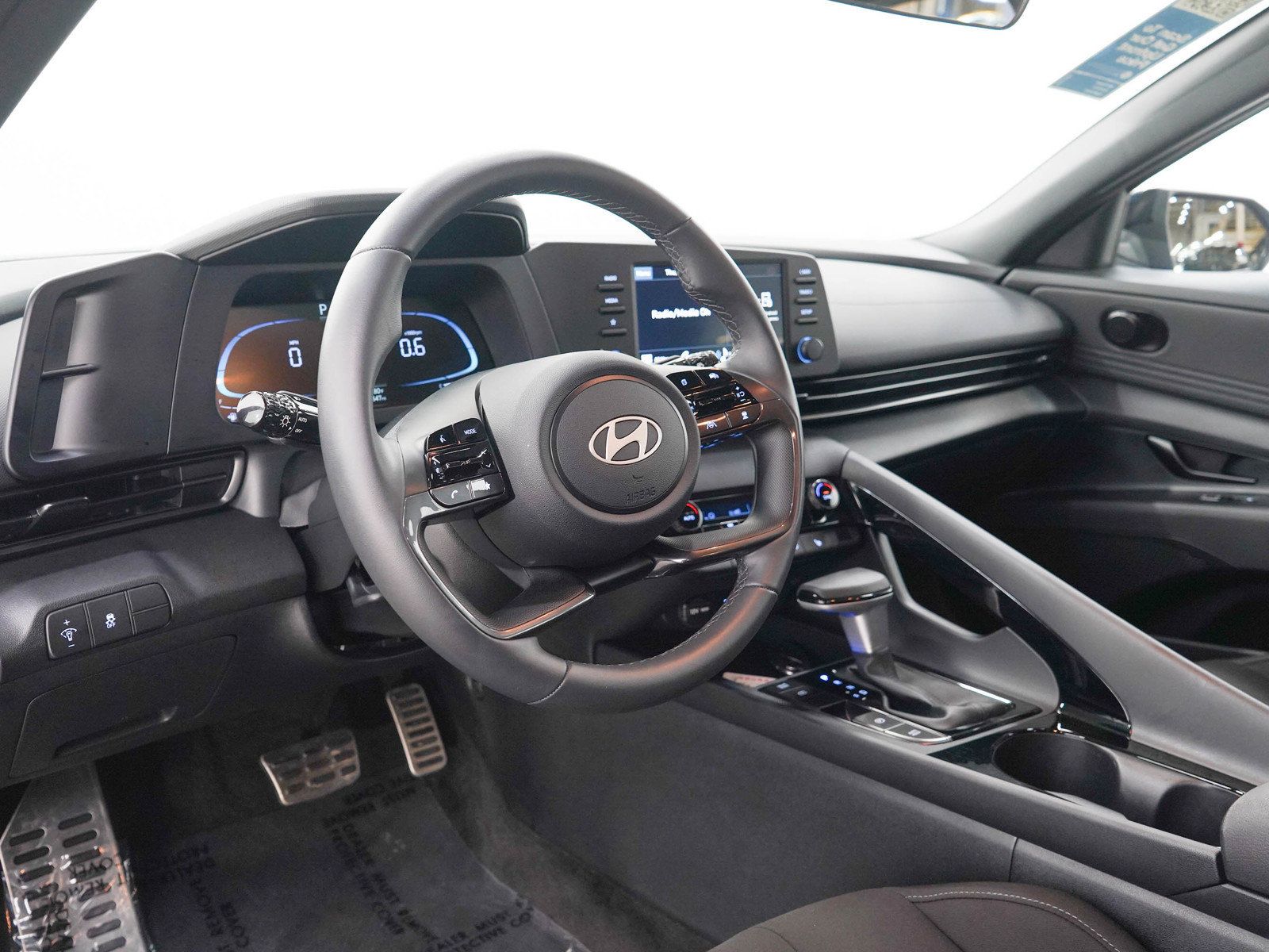 Certified 2026 Hyundai Elantra SEL Sport Premium FWD image 22