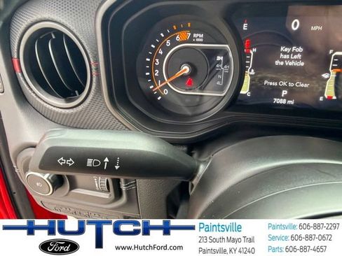 Used 2026 Jeep Wrangler Unlimited Rubicon AWD/4WD image 33