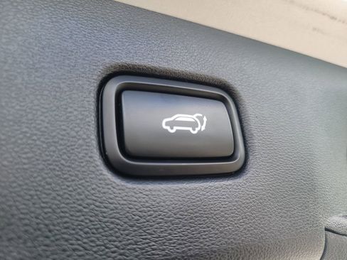 Used 2024 Hyundai Tucson SEL FWD image 9