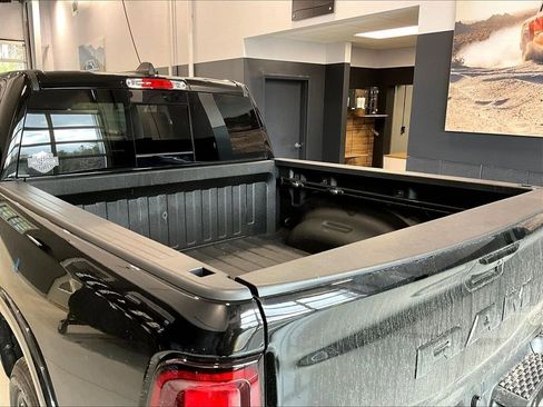 Used 2025 RAM 1500 Big Horn image 24