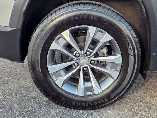 Used 2026 Chevrolet Equinox LT w/ Convenience Package II FWD image 14