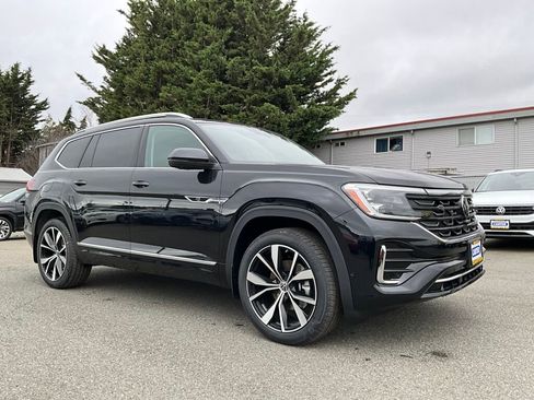 New 2026 Volkswagen Atlas SEL Premium R-Line image 2