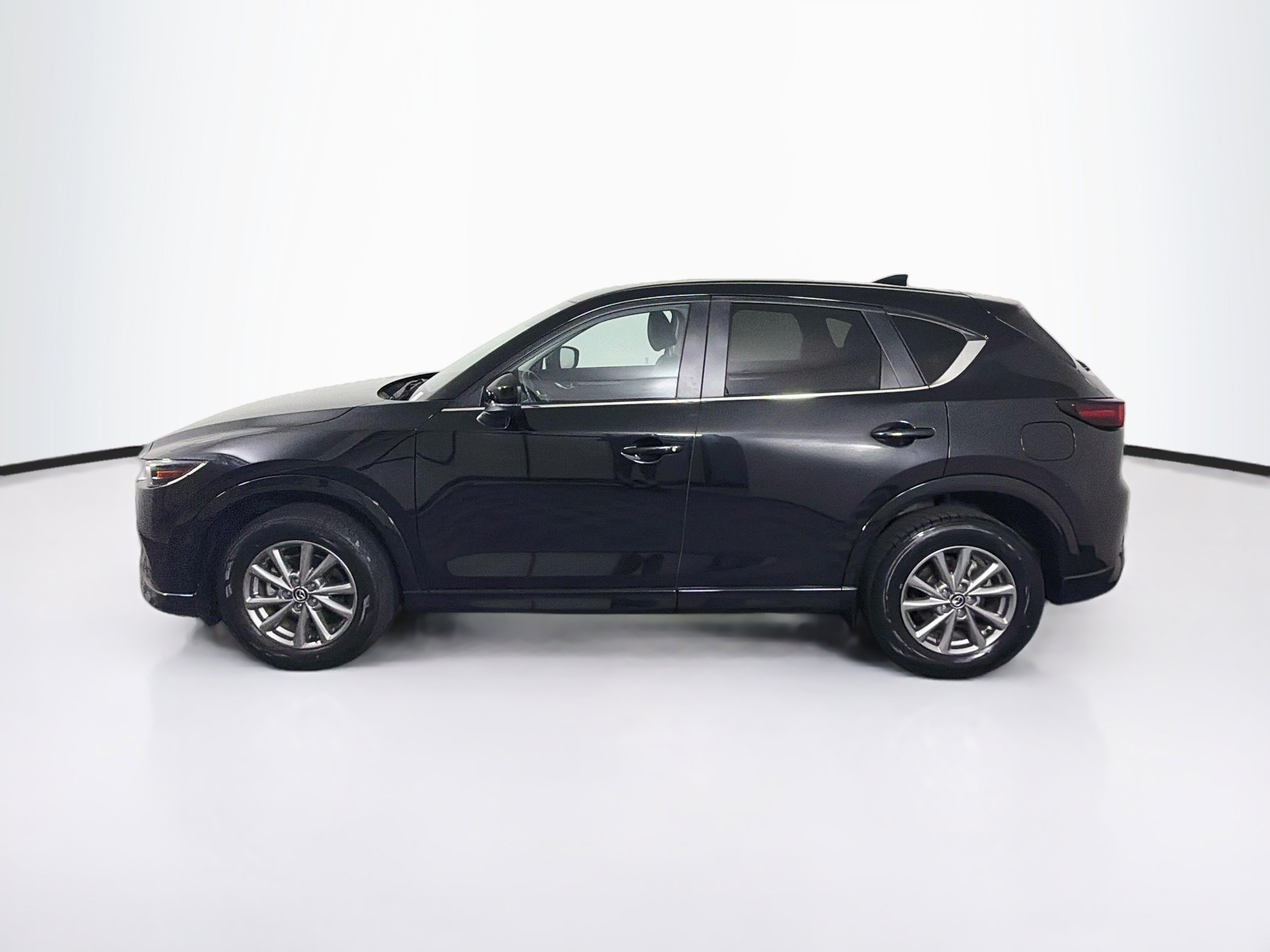 Used 2025 MAZDA CX-5 AWD 2.5 S w/ Preferred Package image 4