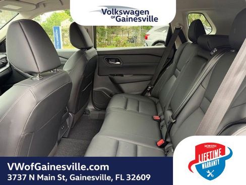 Used 2026 Nissan Rogue SL AWD/4WD image 11