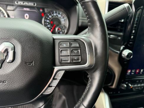 Used 2019 RAM 2500 Laramie image 19