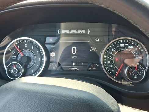 Certified 2025 RAM 1500 Big Horn AWD/4WD image 26